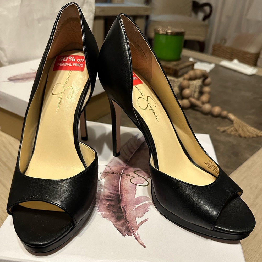 Jessica Simpson heels